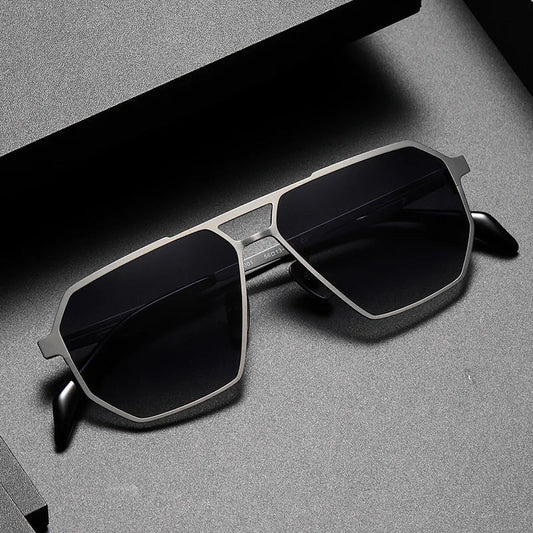 Konrad™ | Lunettes de soleil en titane de précision