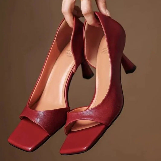 Corinne – Talons en cuir
